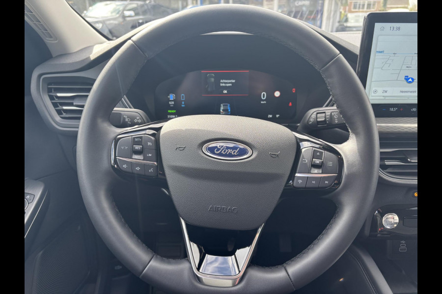 Ford Kuga 2.5 PHEV Titanium | 242pk | Wegklapbare Trekhaak | 2100kg Trekgewicht | Navigatie | Apple Carplay & Android Auto