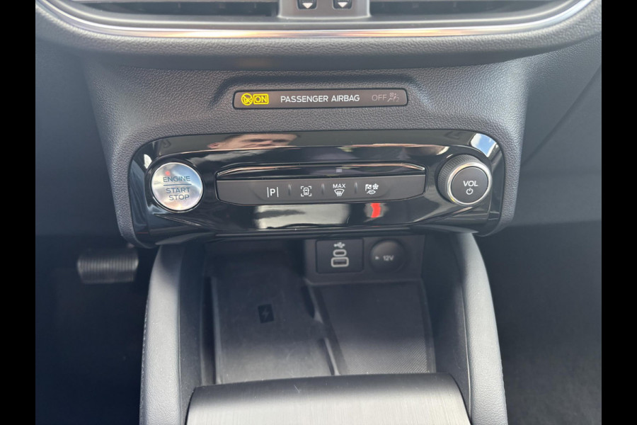 Ford Kuga 2.5 PHEV Titanium | 242pk | Wegklapbare Trekhaak | 2100kg Trekgewicht | Navigatie | Apple Carplay & Android Auto