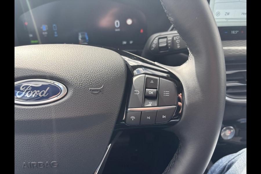 Ford Kuga 2.5 PHEV Titanium | 242pk | Wegklapbare Trekhaak | 2100kg Trekgewicht | Navigatie | Apple Carplay & Android Auto