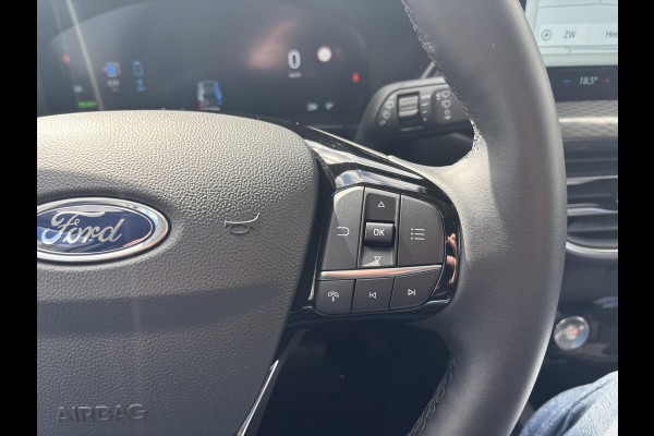 Ford Kuga 2.5 PHEV Titanium | 242pk | Wegklapbare Trekhaak | 2100kg Trekgewicht | Navigatie | Apple Carplay & Android Auto