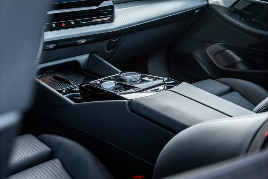 BMW 5 Serie 530e - M Sport | 360 Camera | Keyless | HUD