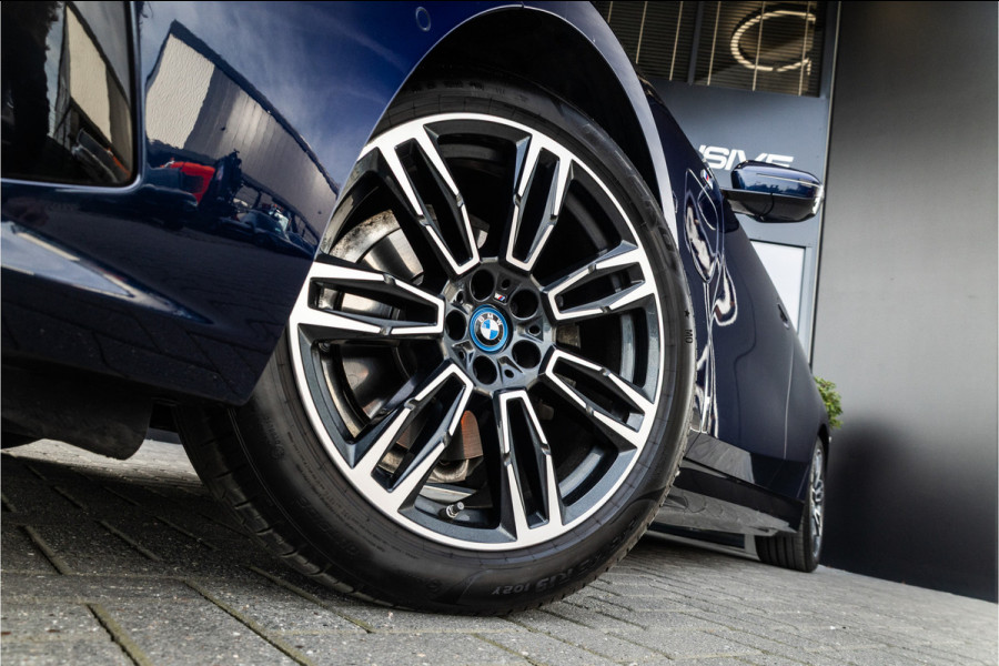 BMW 5 Serie 530e - M Sport | 360 Camera | Keyless | HUD