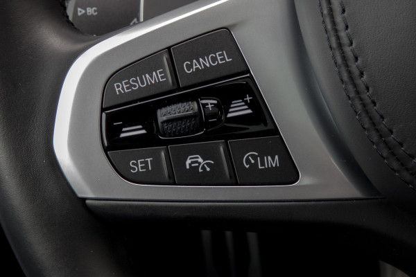 BMW 5 Serie 530e Business Edition Plus M-PERFORMANCE | M-PAKKET | PANO | ACC | CAMERA | ELEKTRISCH VERSTELBARE VOORSTOELEN