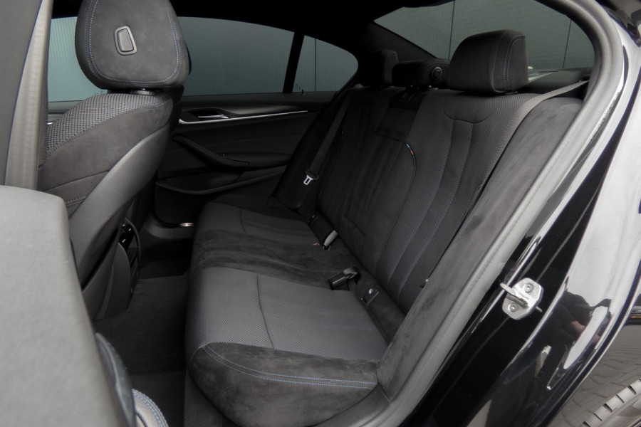 BMW 5 Serie 530e Business Edition Plus M-PERFORMANCE | M-PAKKET | PANO | ACC | CAMERA | ELEKTRISCH VERSTELBARE VOORSTOELEN