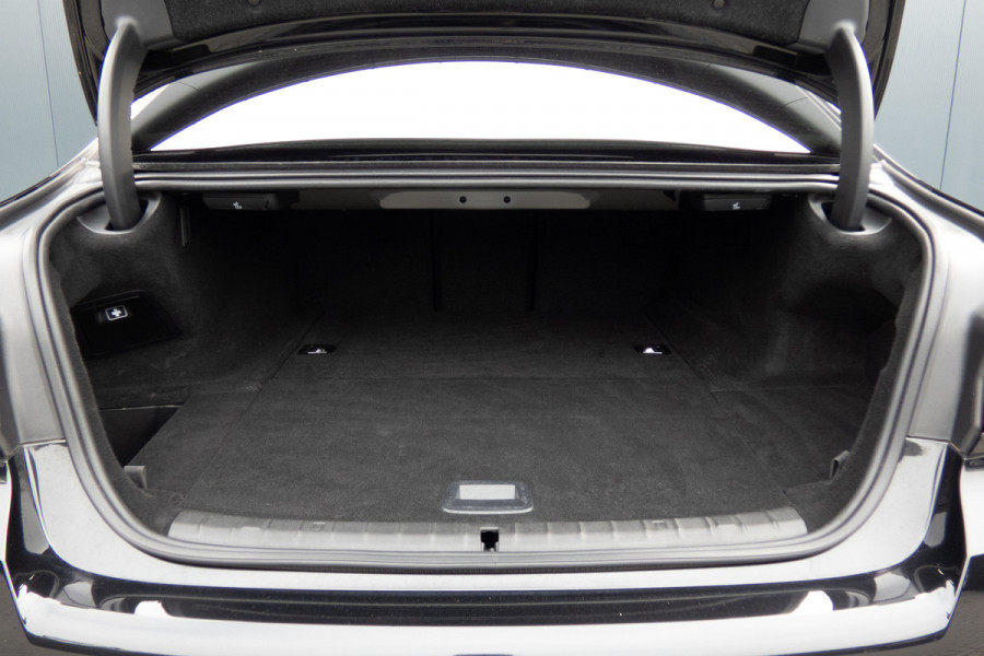 BMW 5 Serie 530e Business Edition Plus M-PERFORMANCE | M-PAKKET | PANO | ACC | CAMERA | ELEKTRISCH VERSTELBARE VOORSTOELEN