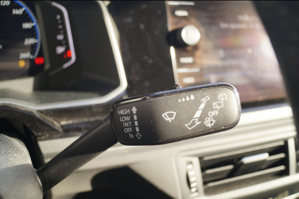 Volkswagen Taigo 1.0 TSI 110pk 2x R-Line Business -NAVI-ECC-CAM-DIGI-