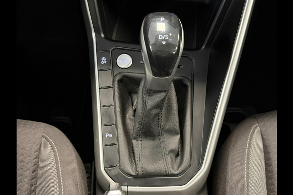 Volkswagen Taigo 1.0 TSI DSG CAMERA NAVIGATIE PDC CRUISE APPLE CARPLAY KEYLESS-GO START/STOP STOELVERWARMING