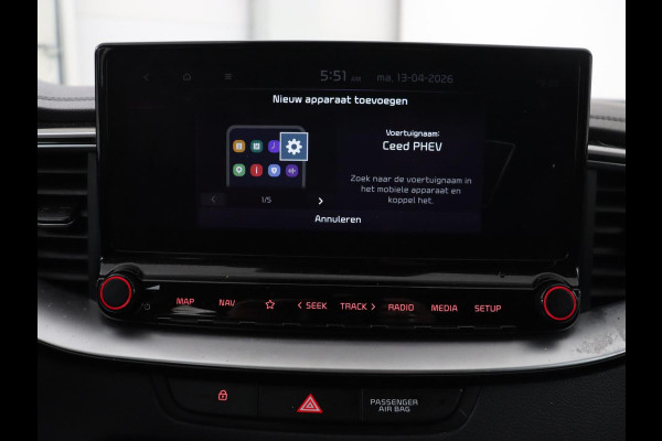 Kia Ceed 1.6 GDI PHEV DynamicPlusLine | SOH 96% | Stoelverwarming | Adaptive cruise | Camera | Carplay | Stuurverwarming | Navigatie | Full LED | Climate control | Half leder | Plug In