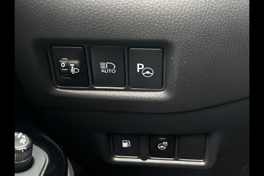 Toyota C-HR 2.0 Hybrid Team D | ACC | CarPlay | Camera | Keyless | 18 inch