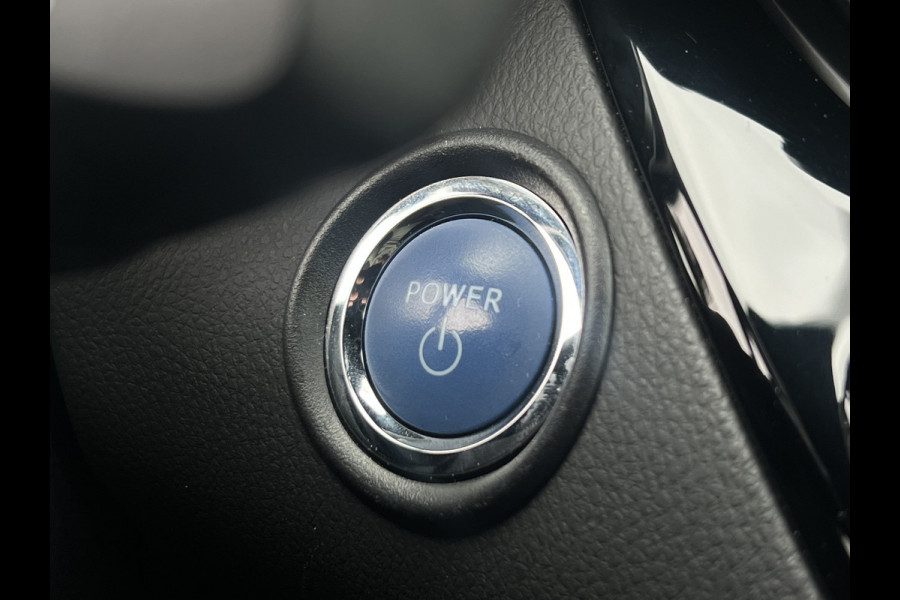 Toyota C-HR 2.0 Hybrid Team D | ACC | CarPlay | Camera | Keyless | 18 inch