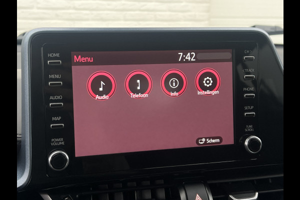 Toyota C-HR 2.0 Hybrid Team D | ACC | CarPlay | Camera | Keyless | 18 inch