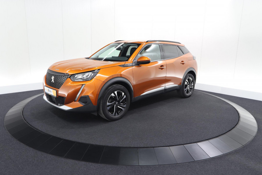 Peugeot 2008 PureTech 100 Allure | Trekhaak | Apple Carplay | Parkeersensoren
