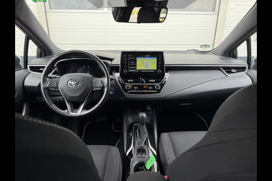 Toyota Corolla Touring Sports 1.8 Hybrid Dynamic | CarPlay | ACC | Camera | Keyless | LED | 17 inch