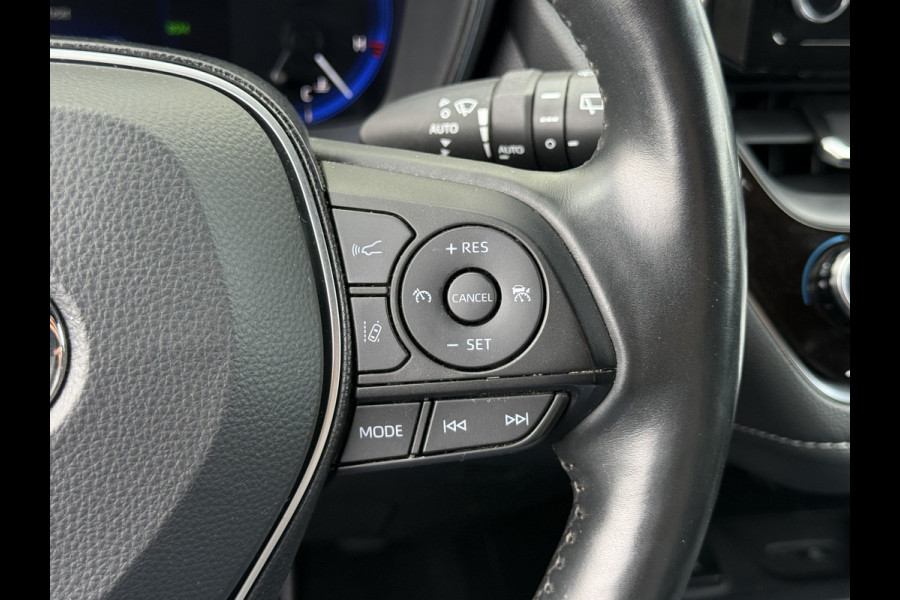 Toyota Corolla Touring Sports 1.8 Hybrid Dynamic | CarPlay | ACC | Camera | Keyless | LED | 17 inch