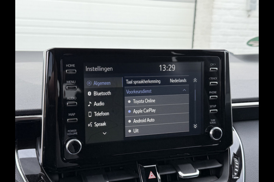 Toyota Corolla Touring Sports 1.8 Hybrid Dynamic | CarPlay | ACC | Camera | Keyless | LED | 17 inch