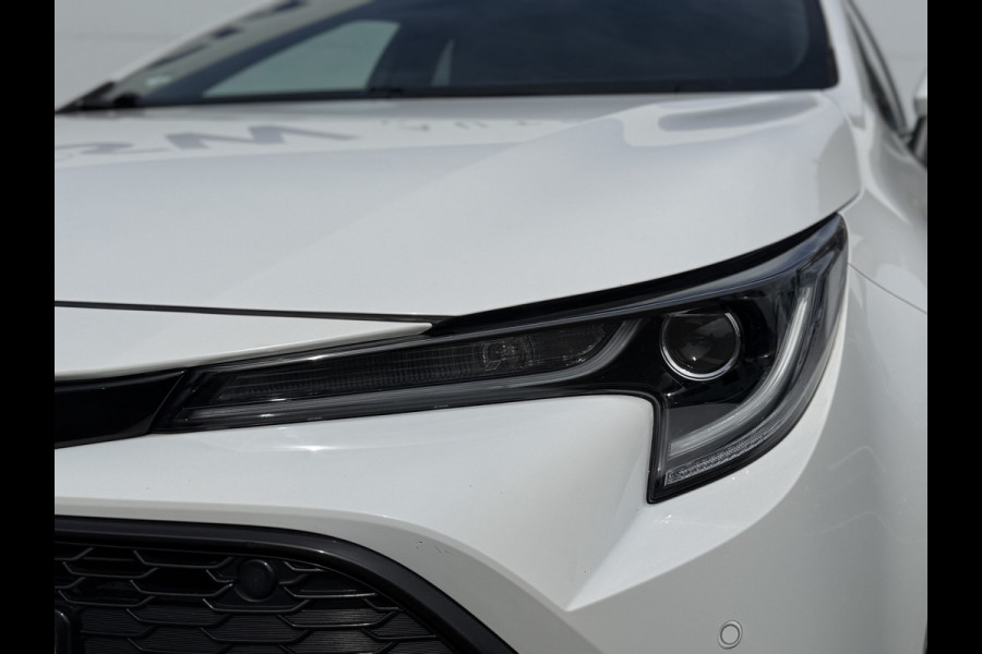 Toyota Corolla Touring Sports 1.8 Hybrid Dynamic | CarPlay | ACC | Camera | Keyless | LED | 17 inch