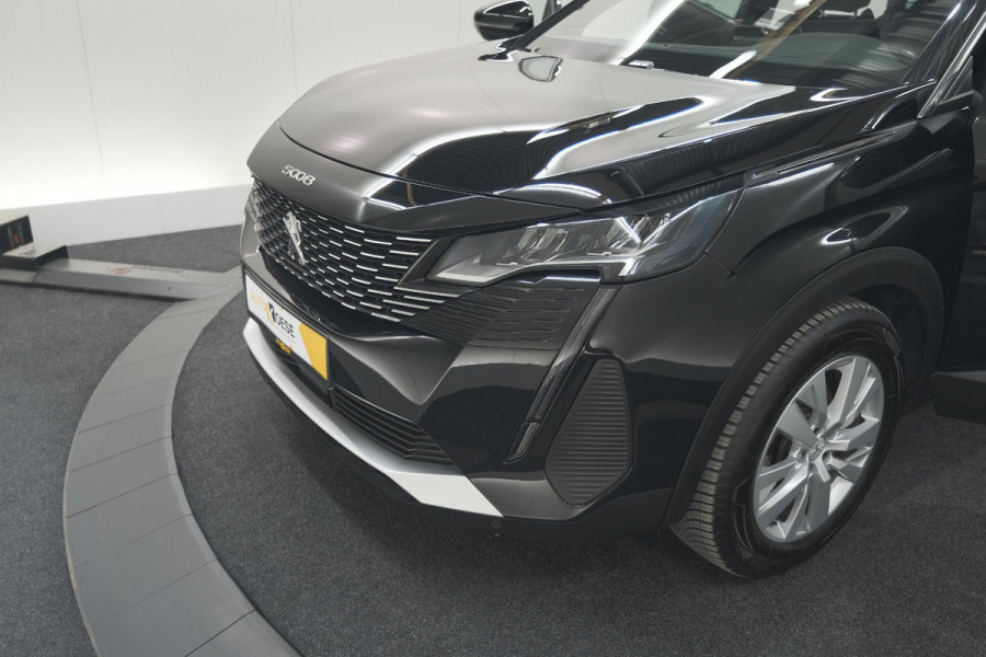 Peugeot 5008 PureTech 130 EAT8 Active Pack Business | 7 Zitplaatsen | Camera | Navigatie | Apple Carplay | Parkeersensoren