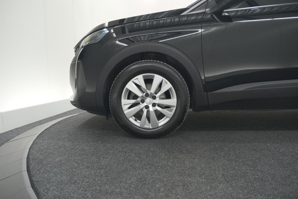 Peugeot 5008 PureTech 130 EAT8 Active Pack Business | 7 Zitplaatsen | Camera | Navigatie | Apple Carplay | Parkeersensoren