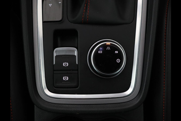 Seat Ateca 1.5 TSI FR Intense | Leder | Trekhaak | Stoelverwarming | Adaptive cruise | Standkachel | Camera | Carplay | Memory | Full LED | Keyless | Virtual Cockpit | Navigatie | Side Assist | Parkeerhulp