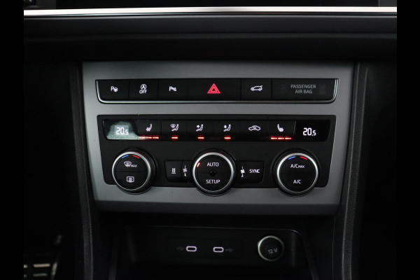 Seat Ateca 1.5 TSI FR Intense | Leder | Trekhaak | Stoelverwarming | Adaptive cruise | Standkachel | Camera | Carplay | Memory | Full LED | Keyless | Virtual Cockpit | Navigatie | Side Assist | Parkeerhulp