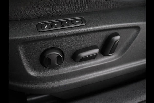 Seat Ateca 1.5 TSI FR Intense | Leder | Trekhaak | Stoelverwarming | Adaptive cruise | Standkachel | Camera | Carplay | Memory | Full LED | Keyless | Virtual Cockpit | Navigatie | Side Assist | Parkeerhulp