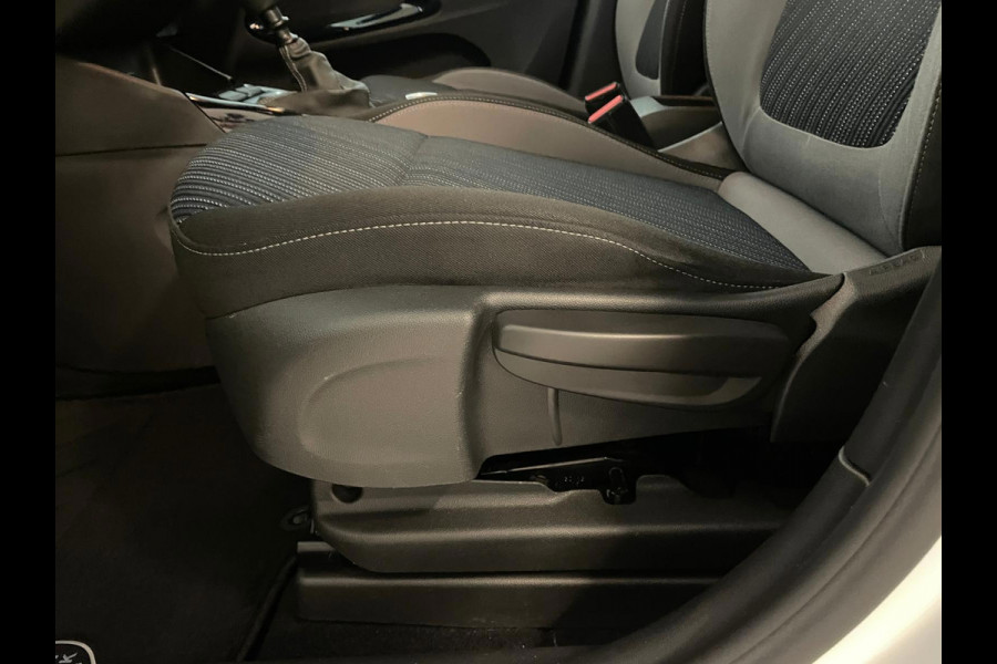 Opel Crossland X 1.2 Turbo 120 Jaar Edition AIRCO NAVI VIA APP CRUISE APPEL CARPLAY BLUETOOTH VELGEN ZWART DAK NETTE AUTO