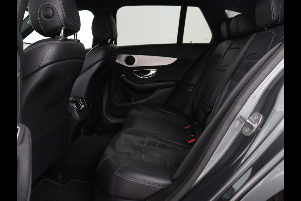 Mercedes-Benz C-Klasse 160 AMG | Stoelverwarming | Carplay | Leder/Alcantara | Camera | Digital Cockpit | Navigatie | 19'' | Full LED | Park Assist | Climate control