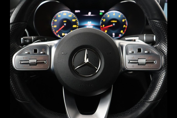 Mercedes-Benz C-Klasse 160 AMG | Stoelverwarming | Carplay | Leder/Alcantara | Camera | Digital Cockpit | Navigatie | 19'' | Full LED | Park Assist | Climate control