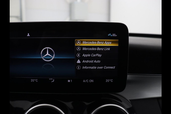 Mercedes-Benz C-Klasse 160 AMG | Stoelverwarming | Carplay | Leder/Alcantara | Camera | Digital Cockpit | Navigatie | 19'' | Full LED | Park Assist | Climate control