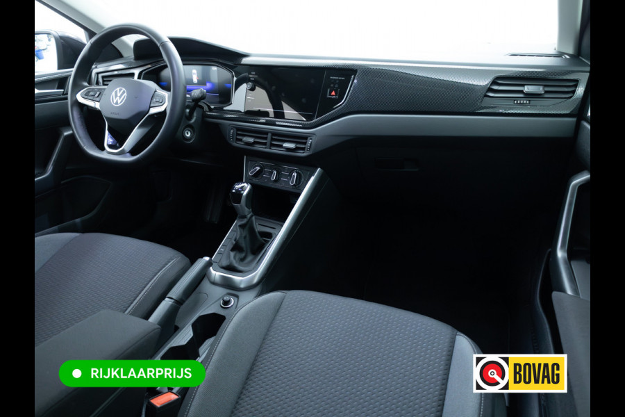 Volkswagen Taigo 1.0 TSI Business Comfort Edition | Stoelverwarming | PDC V+A | Airco | Led | DAB | Apple Carplay, Android auto, All season banden