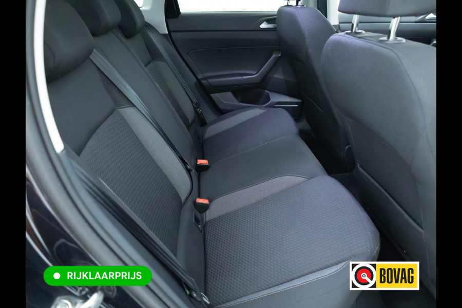 Volkswagen Taigo 1.0 TSI Business Comfort Edition | Stoelverwarming | PDC V+A | Airco | Led | DAB | Apple Carplay, Android auto, All season banden
