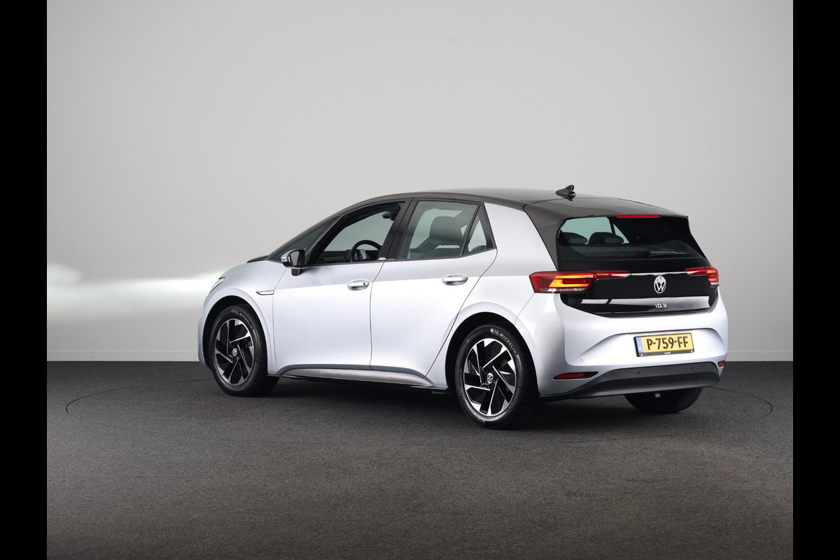 Volkswagen ID.3 Pro 58 kWh 204 pk | SOH 91% | Navigatie | Parkeersensoren | Achteruitrijcamera | Stoelverwarming | Keyless |