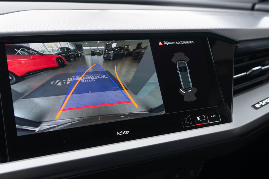 Audi Q4 e-tron 50 Quattro / Standkachel/ Adaptive Cruise Control/ Head-Up Display/ 221kW (300PK)