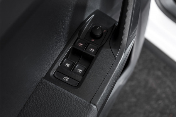 Seat Arona 1.0 TSI 95 PK Style Business Intense Orig. NL | Adapt. Cruise | PDC | Camera | NAV + App. Connect | ECC | DAB | LM 16" |