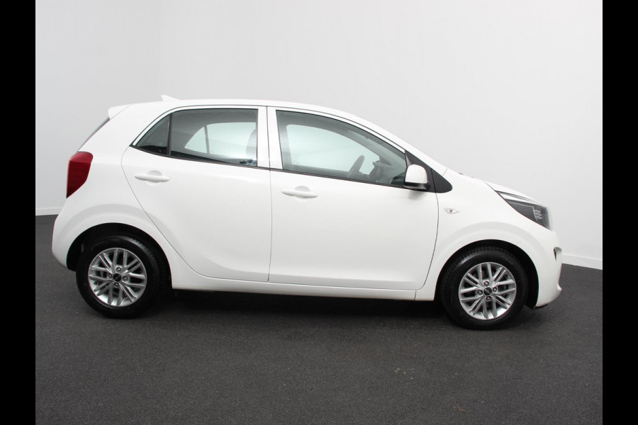 Kia Picanto 1.0 DPi DynamicLine Airco Navigatie Apple Carplay/Android Auto Camera Lichtmetalen Velgen Cruise Control