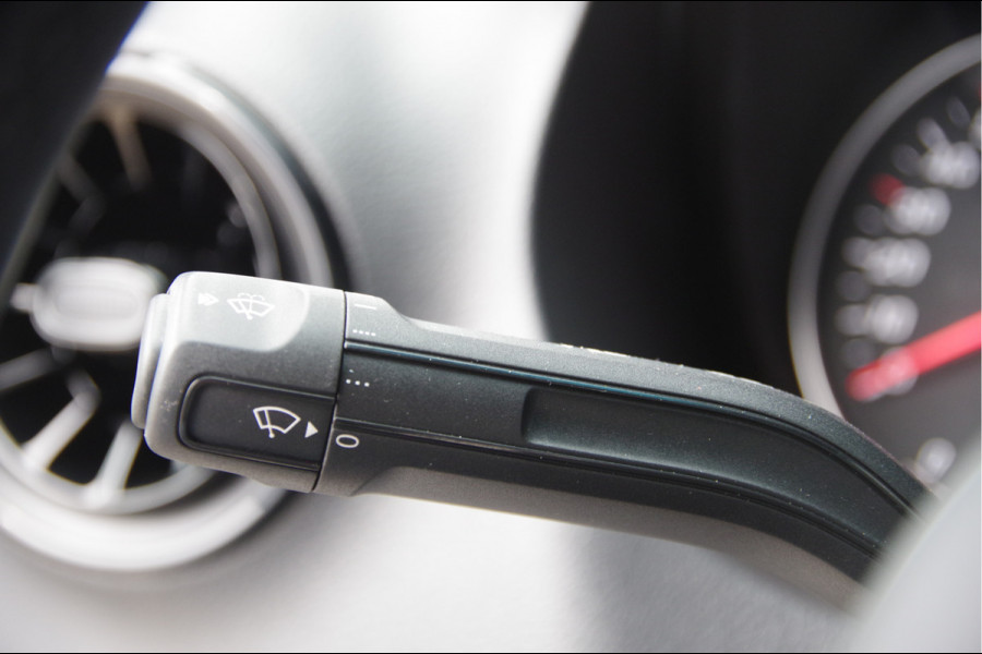 Mercedes-Benz Sprinter 519 3.5T OPEN LAADBAK, 3.5T TREKHAAK, DUBBELLUCHT, ADAPT. CRUISE, STANDKACHEL, CLIMA, LEDER STUUR, NAVI, MBUX, DUBBEL LUCHT