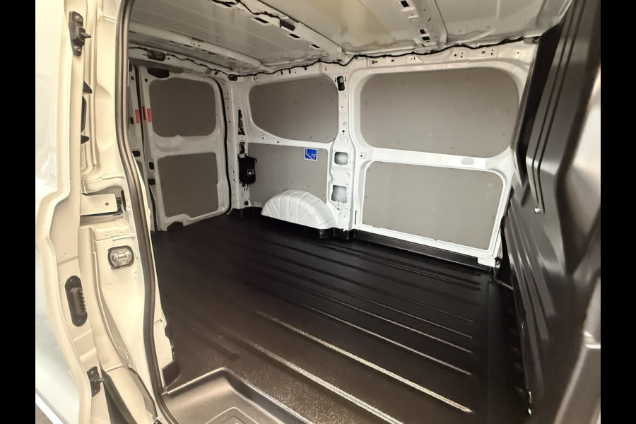 Ford Transit Custom 280 2.0 TDCI L1H1 Trend 3-Persoons Airco CruiseControl Full-led !! 2e Pinksterdag geopend van 12:00 tot 17:00u !!