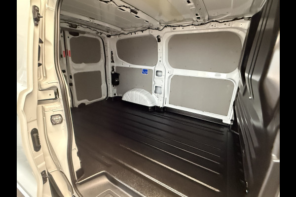 Ford Transit Custom 280 2.0 TDCI L1H1 Trend 3-Persoons Airco CruiseControl Full-led !! 2e Pinksterdag geopend van 12:00 tot 17:00u !!