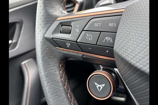 CUPRA Formentor 1.4 e-Hybrid VZ Copper Edition 245pk | PHEV | Plug-in Hybride | Stoelverwarming | Camera | Adaptieve cruisecontrol (ACC) | Elektrisch verstelbare stoelen met geheugen