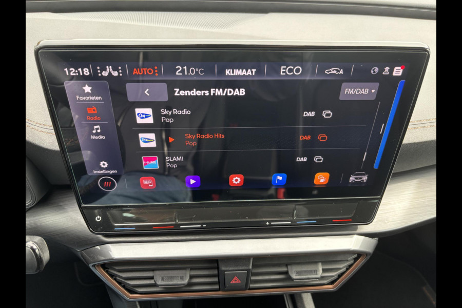 CUPRA Formentor 1.4 e-Hybrid VZ Copper Edition 245pk | PHEV | Plug-in Hybride | Stoelverwarming | Camera | Adaptieve cruisecontrol (ACC) | Elektrisch verstelbare stoelen met geheugen