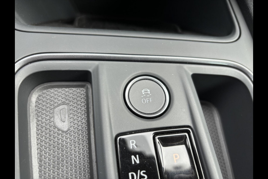 CUPRA Formentor 1.4 e-Hybrid VZ Copper Edition 245pk | PHEV | Plug-in Hybride | Stoelverwarming | Camera | Adaptieve cruisecontrol (ACC) | Elektrisch verstelbare stoelen met geheugen