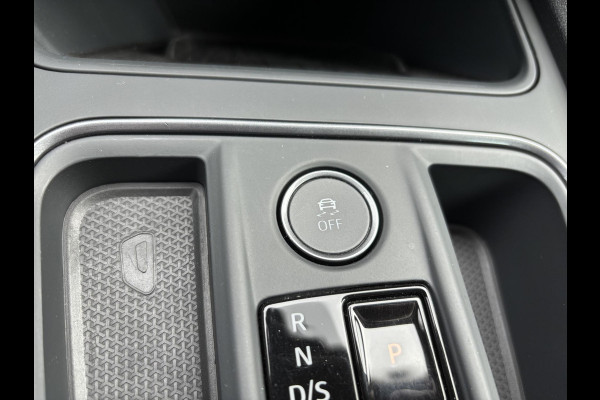 CUPRA Formentor 1.4 e-Hybrid VZ Copper Edition 245pk | PHEV | Plug-in Hybride | Stoelverwarming | Camera | Adaptieve cruisecontrol (ACC) | Elektrisch verstelbare stoelen met geheugen