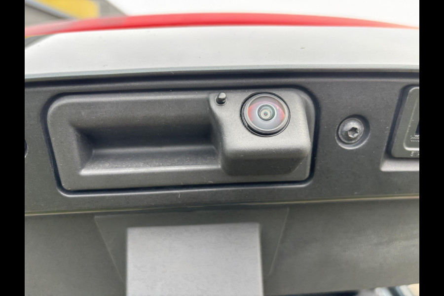 CUPRA Formentor 1.4 e-Hybrid VZ Copper Edition 245pk | PHEV | Plug-in Hybride | Stoelverwarming | Camera | Adaptieve cruisecontrol (ACC) | Elektrisch verstelbare stoelen met geheugen