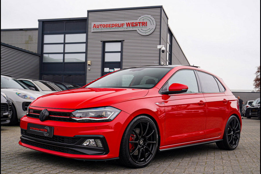 Volkswagen Polo 2.0 TSI GTI | Panorama | Automaat | Climatronic | Stoelverwarming | Virtual cockpit | Apple carplay | NAP
