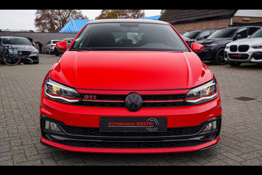 Volkswagen Polo 2.0 TSI GTI | Panorama | Automaat | Climatronic | Stoelverwarming | Virtual cockpit | Apple carplay | NAP