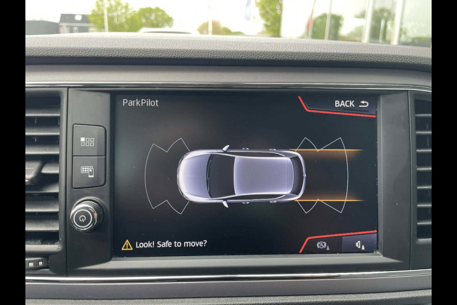 Seat Leon 1.0 TSI Style Ultimate Edition / navigatie / parkeerhulp