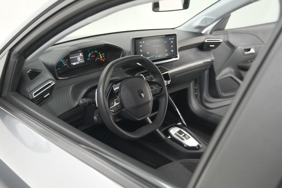 Peugeot 208 Hybrid 110 e-DCS6 Style | Parkeersensoren | Apple Carplay | Cruise Control | Airco