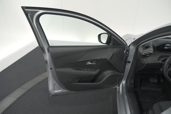 Peugeot 208 Hybrid 110 e-DCS6 Style | Parkeersensoren | Apple Carplay | Cruise Control | Airco