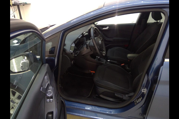 Ford Fiesta 1.0 EcoBoost Titanium | 101.000 KM | Winterpack | Navigatie | Licht metalen velgen | WORDT VERWACHT!