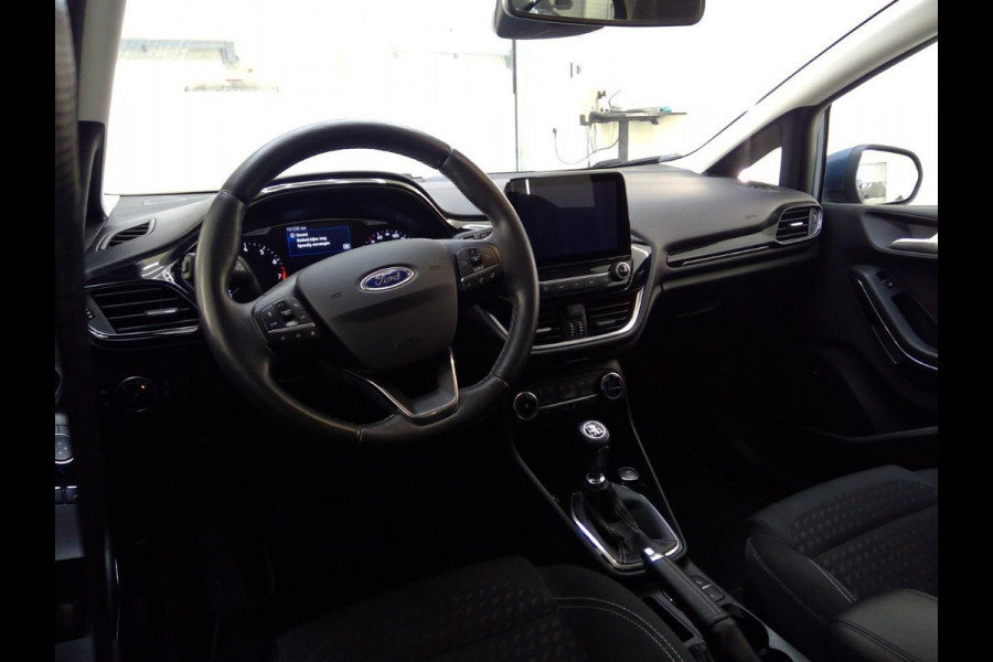 Ford Fiesta 1.0 EcoBoost Titanium | 101.000 KM | Winterpack | Navigatie | Licht metalen velgen | WORDT VERWACHT!